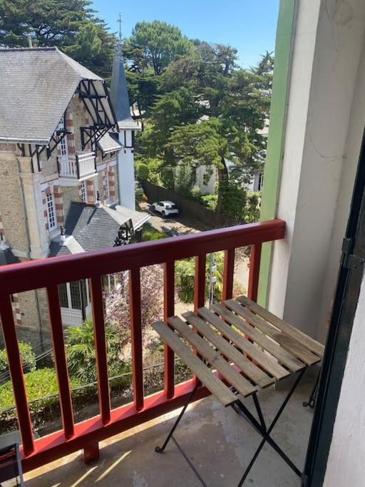 Apartment Refait A Neuf, Idealement Situe